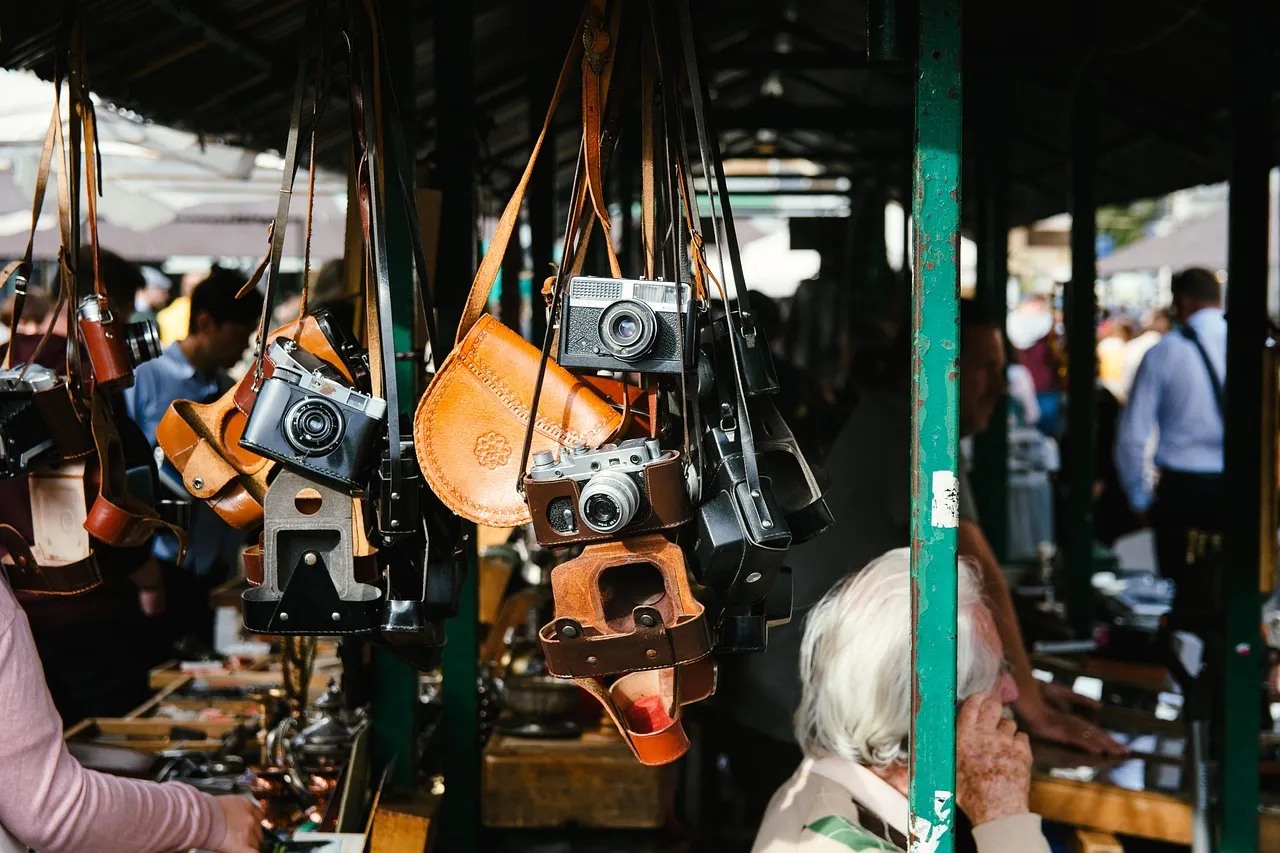 Home 14 How to Start a Flea Market Business on a Budget
